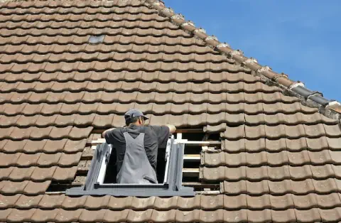 Pose de velux - Sainte-Gemme-Moronval